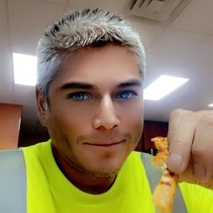 Meet your Posher, Marcos